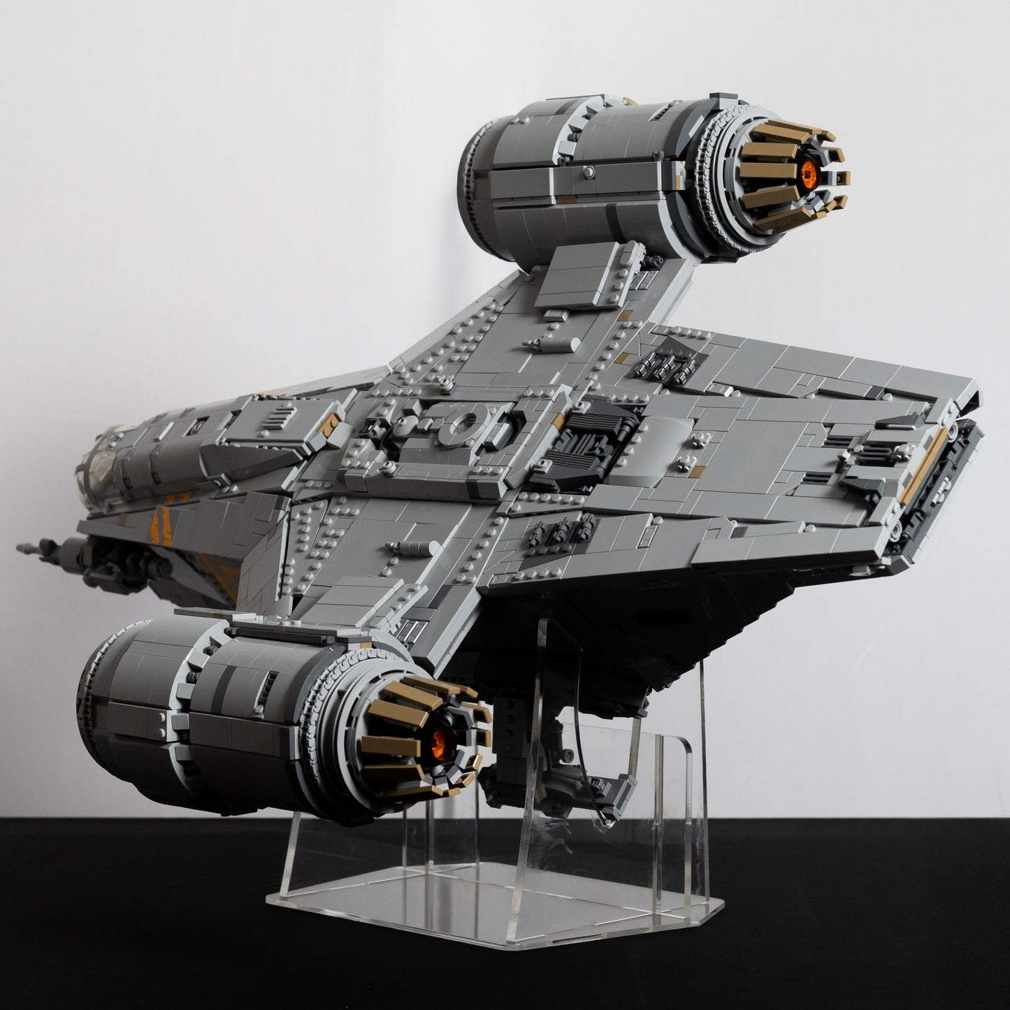 Stand UCS Razor Crest