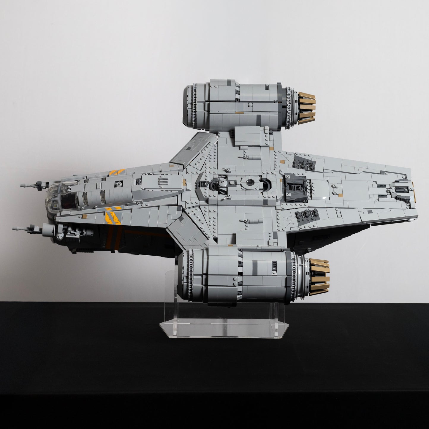 Stand UCS Razor Crest